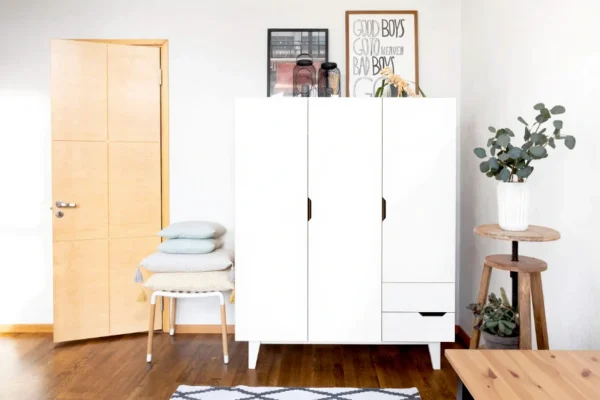 Radis Furniture wardrobe HUH 3 doors white HPL plywood