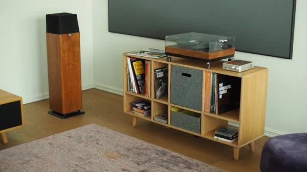 Radis_shelf_GRID_2x4_Oak_veneered_plywood